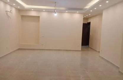 Apartment - 3 Bedrooms - 2 Bathrooms for rent in Green 5 - 6 October Compounds - 6 October City - Giza