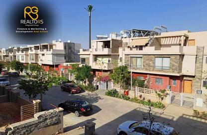 Townhouse - 4 - 4 for sale in Al Reem Residence - 26th of July Corridor - 6 October City - Giza