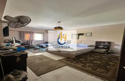 Apartment - 2 Bedrooms - 1 Bathroom for sale in 10th Sector - Zahraa El Maadi - Hay El Maadi - Cairo