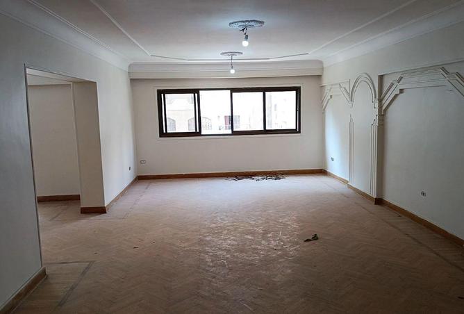 77058007 - Property Image 2