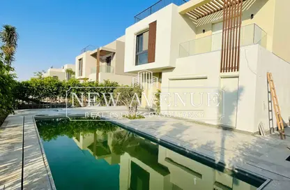 Villa - 4 Bedrooms - 4 Bathrooms for sale in Sodic East - 6th District - New Heliopolis - Cairo
