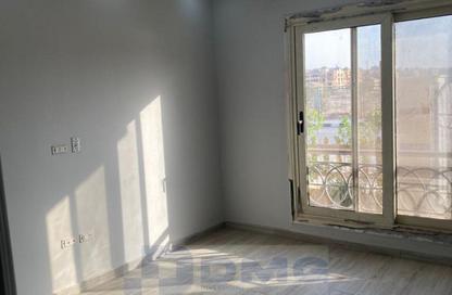 Apartment - 3 Bedrooms - 2 Bathrooms for sale in Al Khamayel city - Sheikh Zayed Compounds - Sheikh Zayed City - Giza