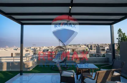 Duplex - 4 Bedrooms - 5 Bathrooms for sale in Pyramids Heights - Cairo Alexandria Desert Road - 6 October City - Giza