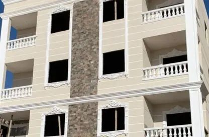 Apartment - 3 Bedrooms - 2 Bathrooms for sale in Al Nawadi St - Hadayek October - 6 October City - Giza