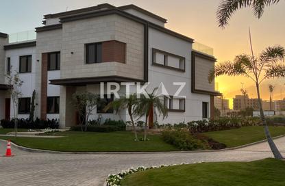 Townhouse - 5 Bedrooms - 6 Bathrooms for sale in Azzar 2 - 5th Settlement Compounds - The 5th Settlement - New Cairo City - Cairo