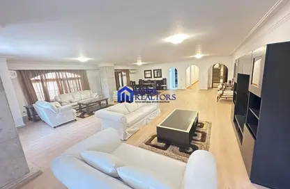 Apartment - 4 Bedrooms - 3 Bathrooms for rent in Sarayat Al Maadi - Hay El Maadi - Cairo