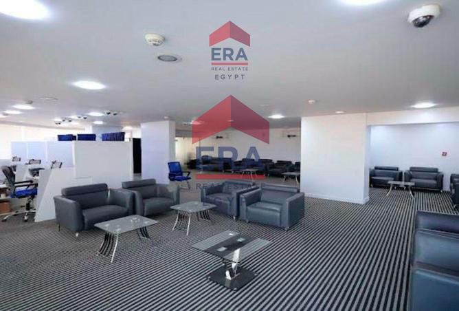 55189369 - Property Main Image