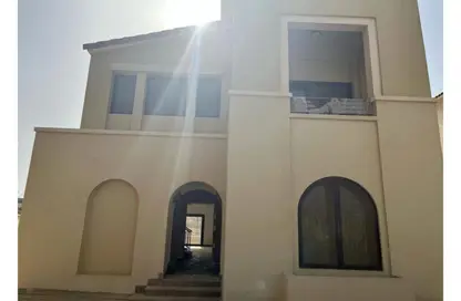 فيلا - 4 غرف نوم - 5 حمامات للايجار في ليفانا - اب تاون كايرو - المقطم - القاهرة