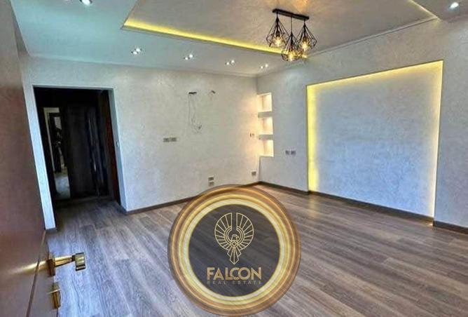 67404389 - صورة العقار 2