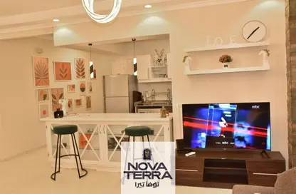 Apartment - 2 Bedrooms - 2 Bathrooms for rent in 8th District - Sheikh Zayed City - Giza