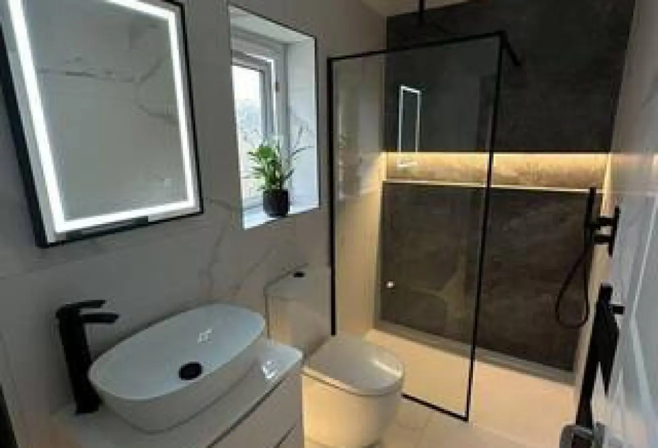 98553081 - Property Main Image