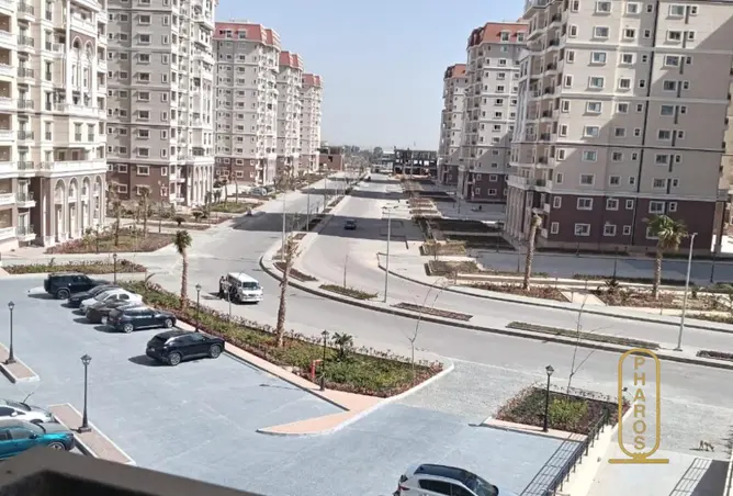 83674398 - Property Image 3