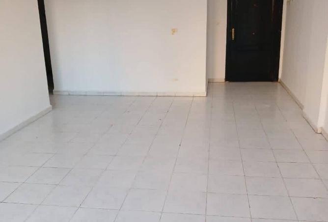 8593728 - الصورة الرئيسية للعقار