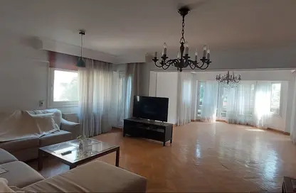 شقة - 3 غرف نوم - 3 حمامات للايجار في شارع مصدق - الدقي - الجيزة