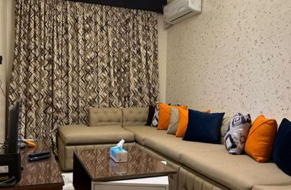 Apartment - 3 Bedrooms - 2 Bathrooms for sale in Cornish El Nile St. - Maadi - Hay El Maadi - Cairo