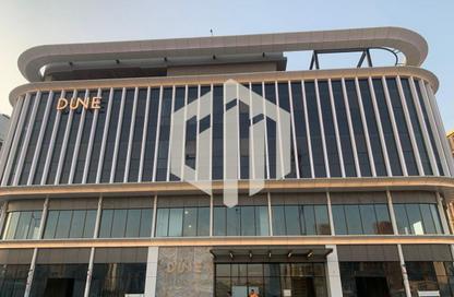 محل تجاري - استوديو - 1 حمام للايجار في شارع التسعين الشمالي - التجمع الخامس - مدينة القاهرة الجديدة - القاهرة