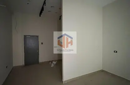 Shop - Studio - 1 Bathroom for sale in Privado - Madinaty - Cairo