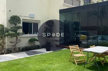 فيلا - 5 غرف نوم - 4 حمامات للايجار في طريق اب تاون كايرو - الاباجية - حي الخليفة - القاهرة