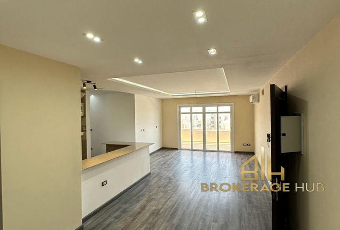 70102165 - Property Main Image