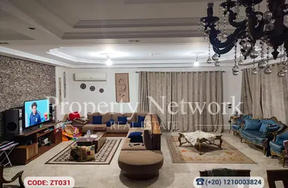 Duplex - 3 Bedrooms - 3 Bathrooms for sale in Street 17 - District 5 - The 5th Settlement - New Cairo City - Cairo