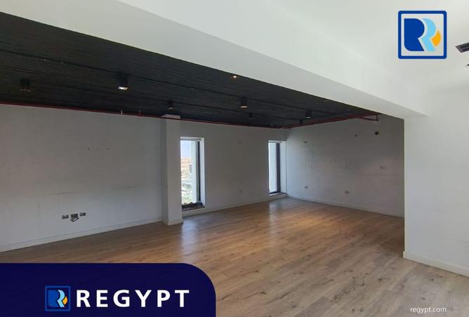 102060248 - Property Image 3