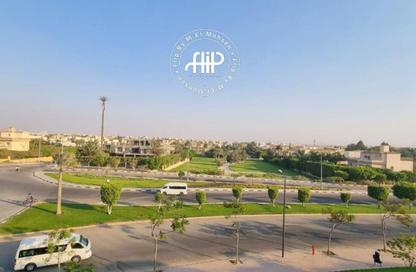 Penthouse - 4 Bedrooms - 3 Bathrooms for sale in Westown - Sheikh Zayed Compounds - Sheikh Zayed City - Giza