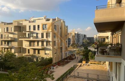 Apartment - 3 - 2 for sale in Eastown - 5th Settlement Compounds - The 5th Settlement - New Cairo City - Cairo