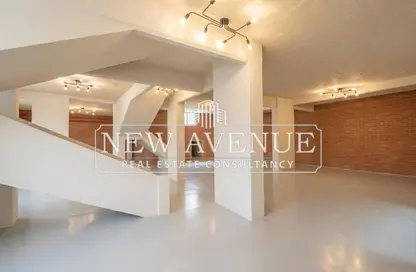 محل - استوديو - 4 حمامات للايجار في مساكن شيراتون - شيراتون المطار - النزهة - القاهرة