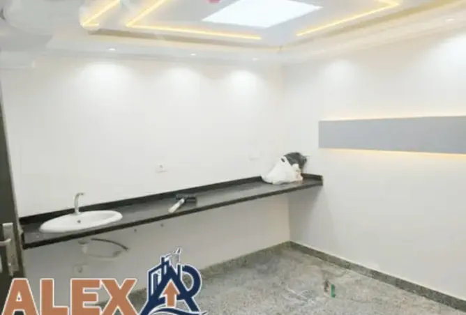 114884158 - Property Image 2
