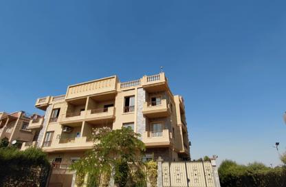 دوبلكس - 4 غرف نوم - 3 حمامات للبيع في المجاورة الاولي - الحي الرابع غرب - مدينة الشروق - القاهرة