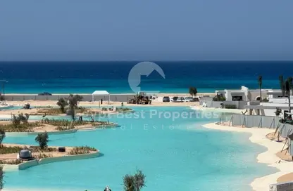 Villa - 4 Bedrooms - 7 Bathrooms for sale in Beit Al Bahr - Sidi Heneish - North Coast