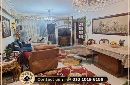 Apartment - 3 Bedrooms - 2 Bathrooms for sale in Ibrahim Rady St. - Bolkly - Hay Sharq - Alexandria