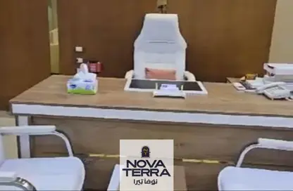 مساحات مكتبية - 2 غرف نوم - 1 حمام للبيع في شارع البستان - الحي التاسع - الشيخ زايد - الجيزة