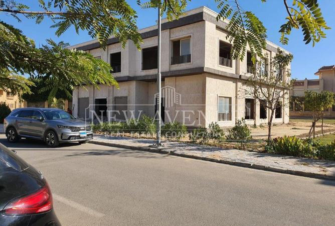 97993658 - صورة العقار 3