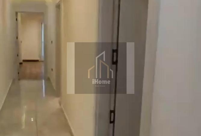 99111409 - Property Image 3