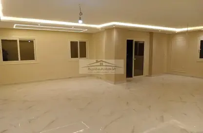 Office Space - 7+ Bedrooms - 4 Bathrooms for rent in Abbas Al Akkad St. - 1st Zone - Nasr City - Cairo