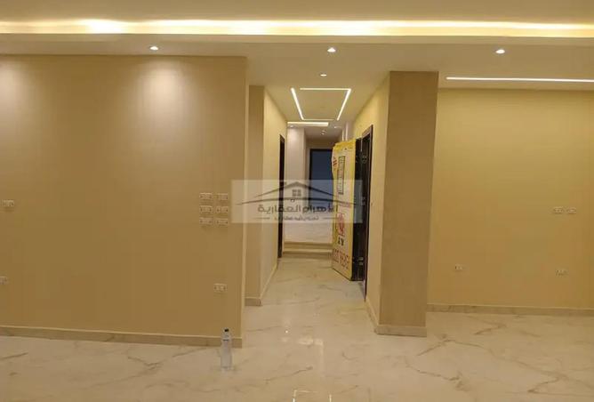 53990118 - Property Image 2