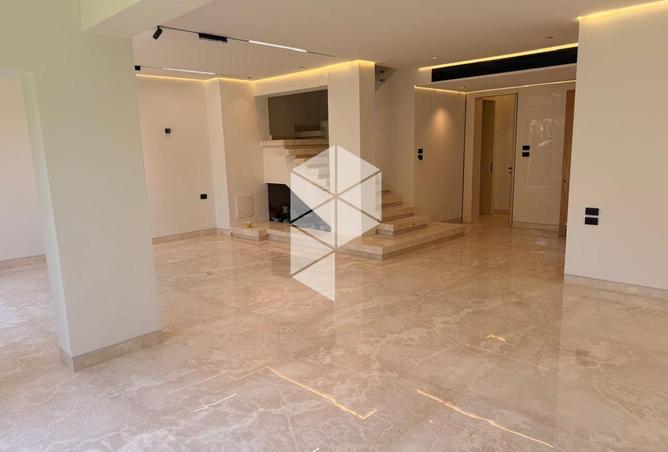 93812763 - Property Image 3