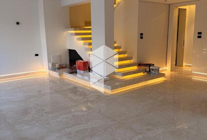 93812763 - Property Main Image