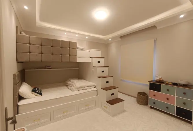 117025212 - Property Image 3