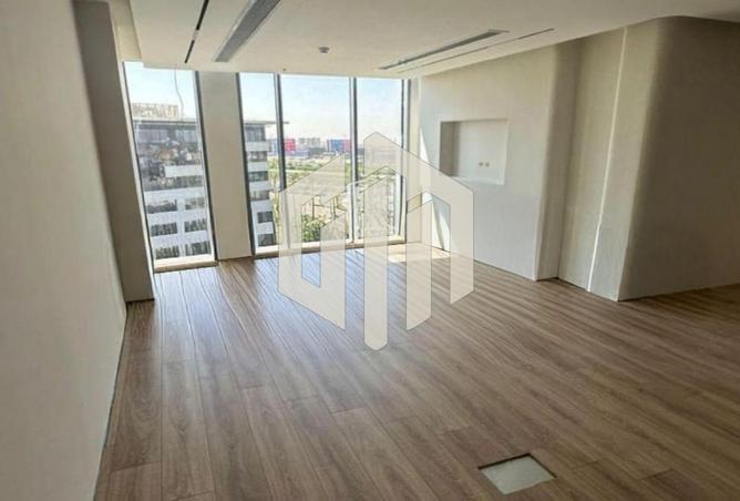 8711486 - Property Image 2