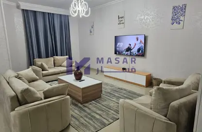 Apartment - 2 Bedrooms - 2 Bathrooms for rent in Mostashareen - North Investors Area - New Cairo City - Cairo