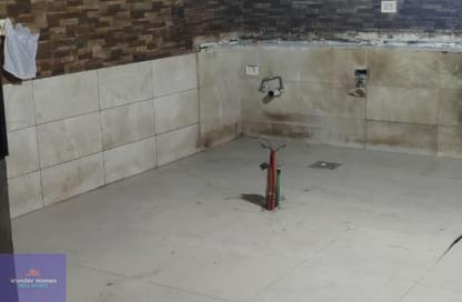 Shop - Studio - 1 Bathroom for rent in Degla Square - Degla - Hay El Maadi - Cairo