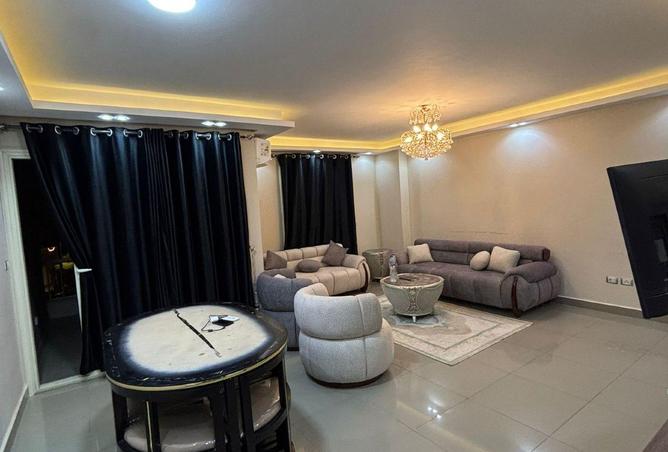 72176954 - Property Main Image