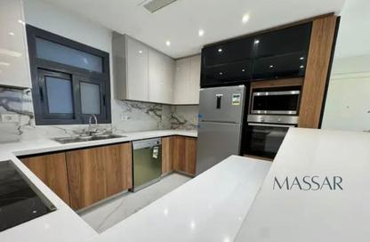 Apartment - 3 Bedrooms - 3 Bathrooms for sale in Eastown - 5th Settlement Compounds - The 5th Settlement - New Cairo City - Cairo