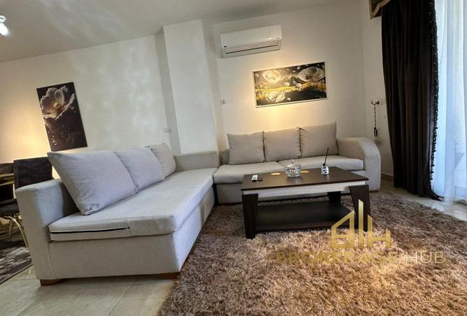 56001628 - Property Image 3