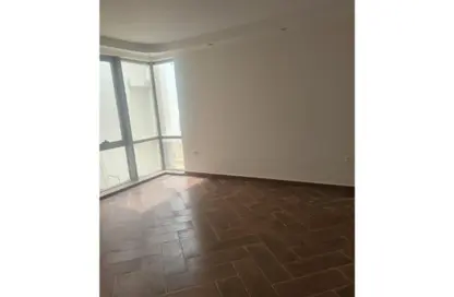 Apartment - 3 Bedrooms - 3 Bathrooms for rent in Galleria Moon Valley - South Investors Area - New Cairo City - Cairo