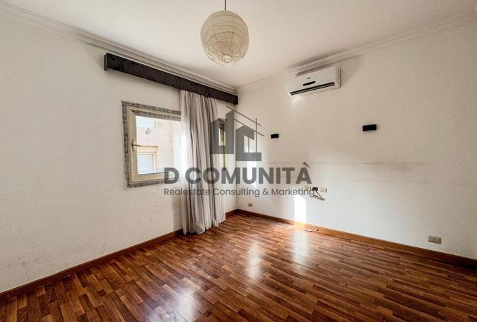 52191040 - Property Image 2