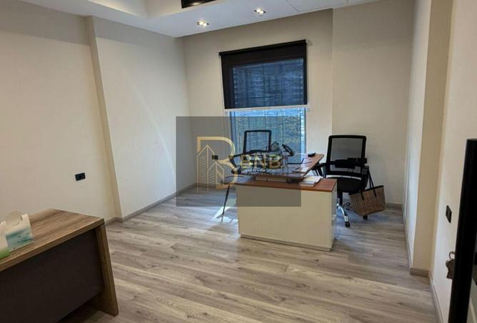 68787418 - Property Image 3