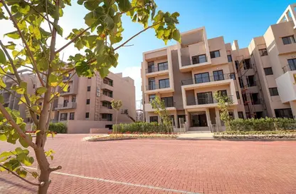 Apartment - 3 Bedrooms - 2 Bathrooms for sale in Moon Residences - Fifth Square - The 5th Settlement - New Cairo City - Cairo